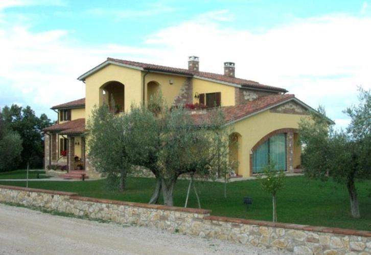 B&B La Casa Fra Gli Olivi Marsciano Eksteriør billede