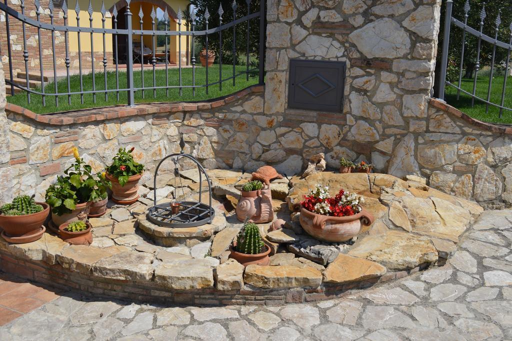 B&B La Casa Fra Gli Olivi Marsciano Eksteriør billede