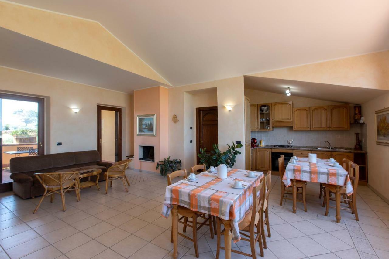 B&B La Casa Fra Gli Olivi Marsciano Eksteriør billede